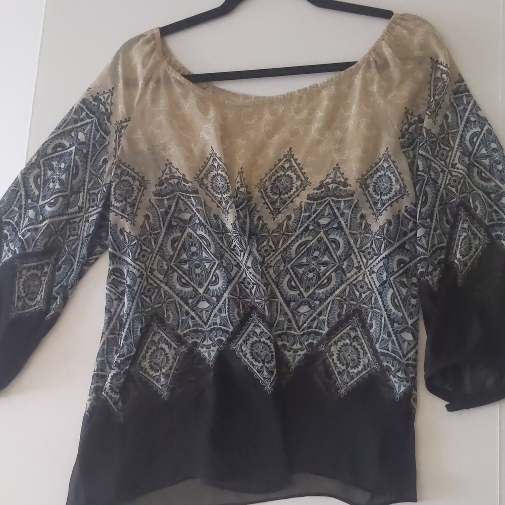 See though women's blouse size large,no tag. - Picture 3 of 3